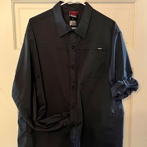 Gerry casual, lightweight, long sleeve button down shirt